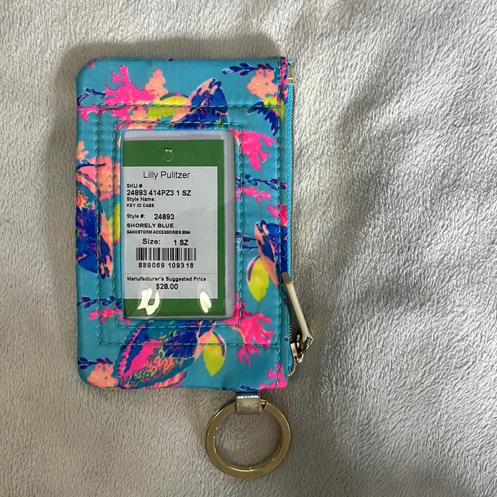 Lilly Pulitzer key is case in Shorely Blue